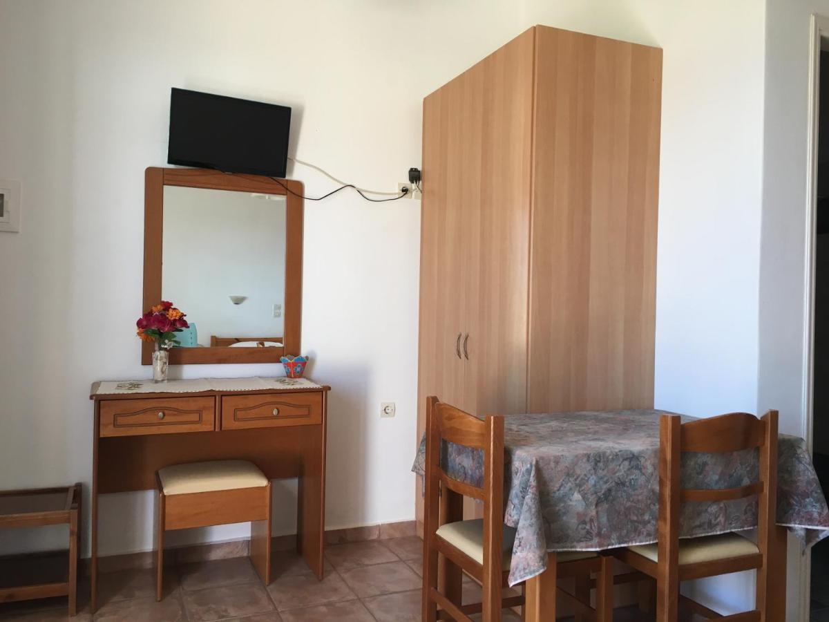 Eugenia Travasarou Sea View Appartments Diakofti Dış mekan fotoğraf