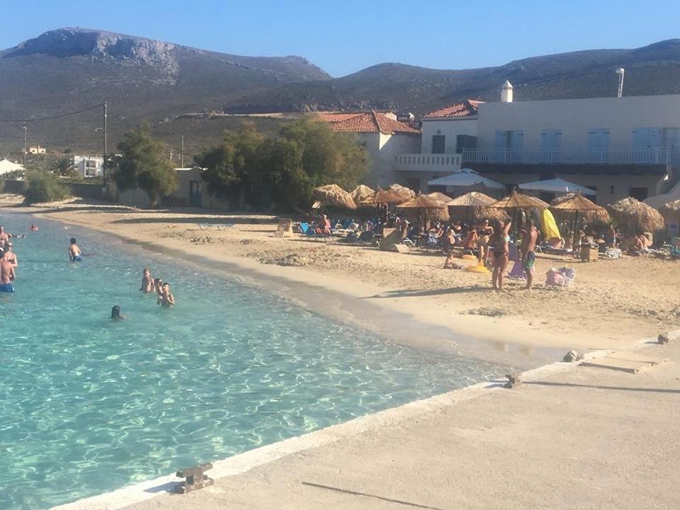 Eugenia Travasarou Sea View Appartments Diakofti Dış mekan fotoğraf