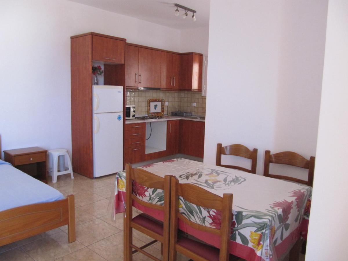 Eugenia Travasarou Sea View Appartments Diakofti Dış mekan fotoğraf