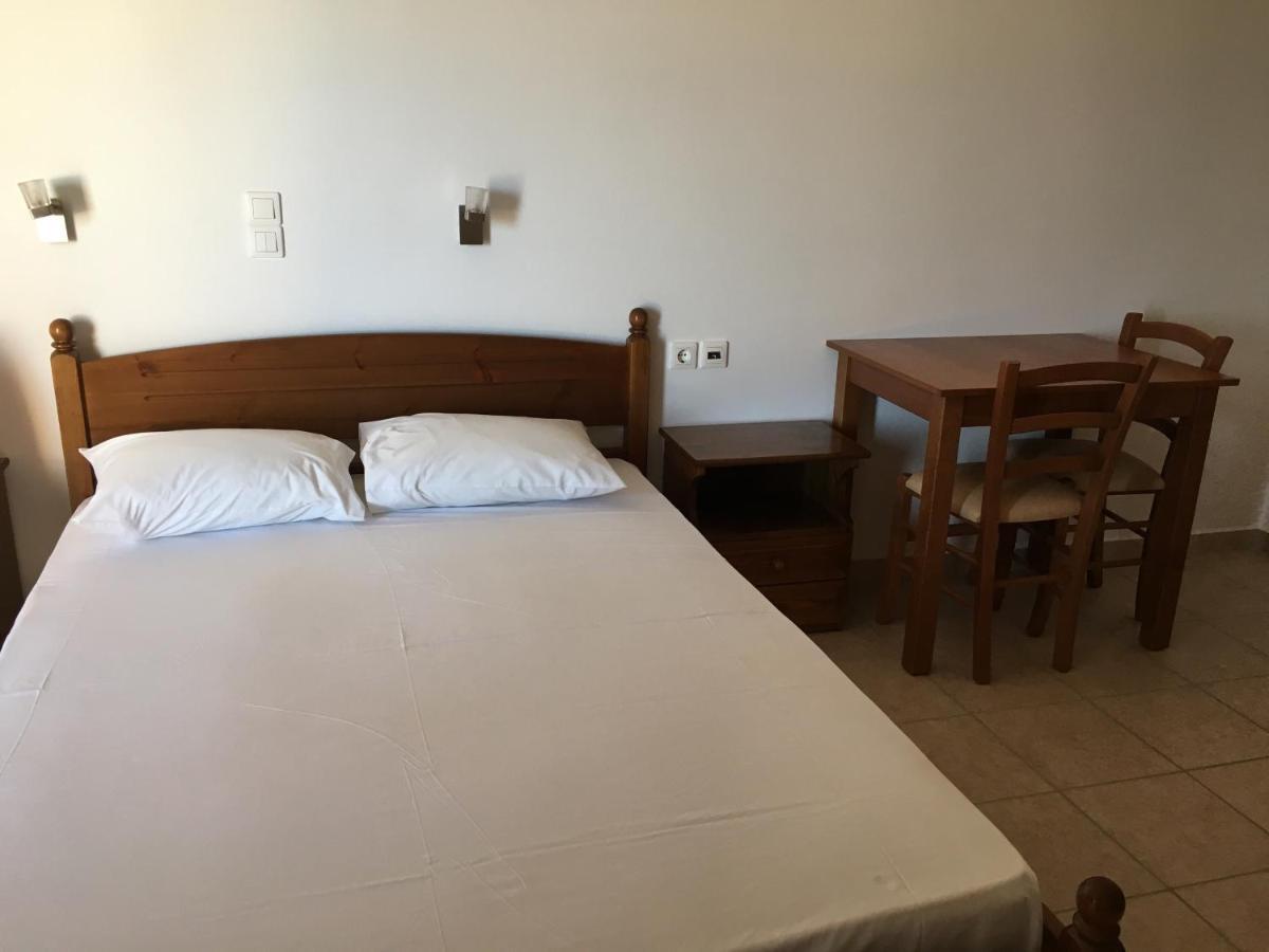 Eugenia Travasarou Sea View Appartments Diakofti Dış mekan fotoğraf
