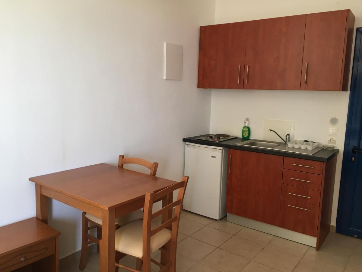 Eugenia Travasarou Sea View Appartments Diakofti Dış mekan fotoğraf