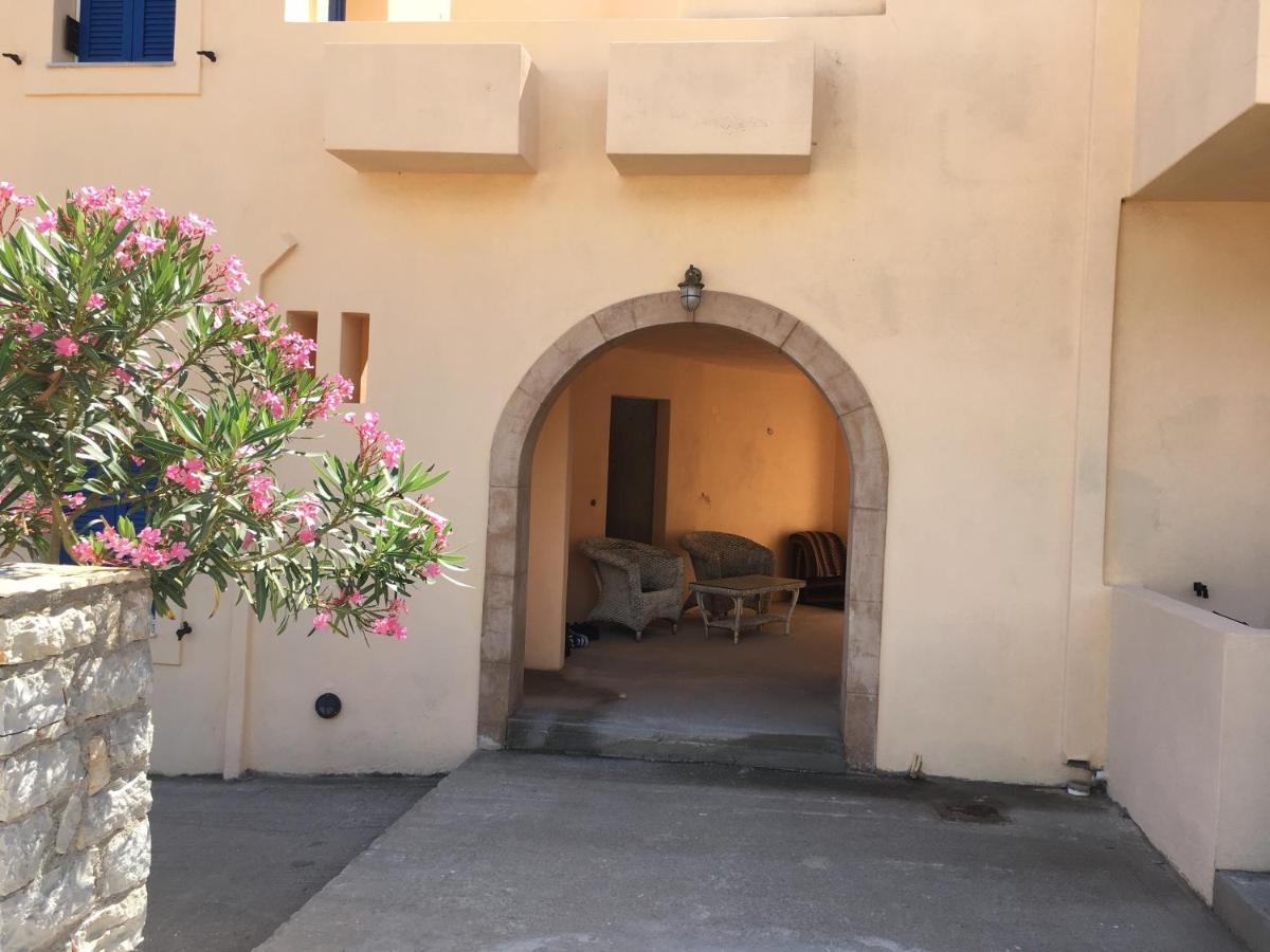 Eugenia Travasarou Sea View Appartments Diakofti Dış mekan fotoğraf